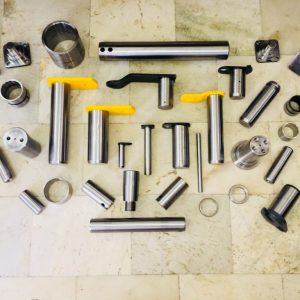 PINS & BUSHINGS FOR EARTH MOVING MACHINES