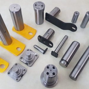 PINS FOR EARTH MOVING MACHINES